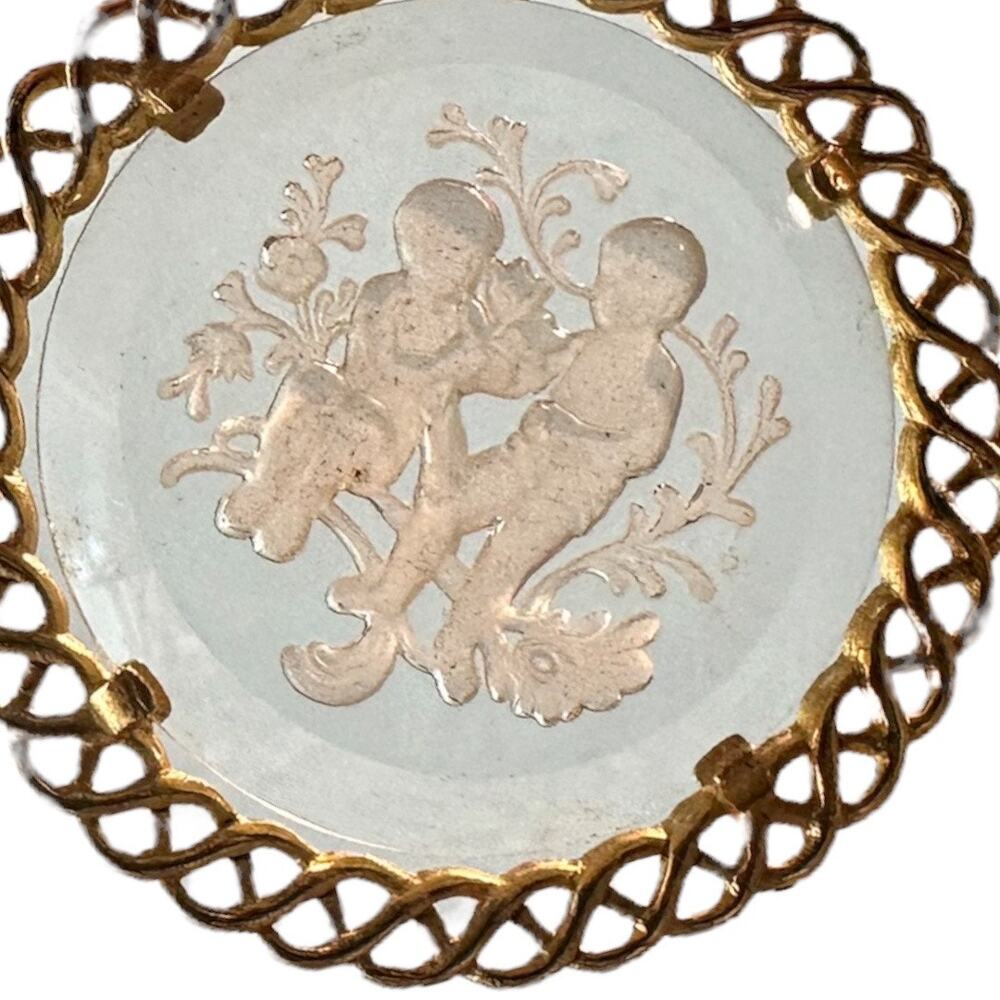 Crown Trifari Gemini Twins Vintage Clear Etched Medallion and Necklace - Picture 4 of 6